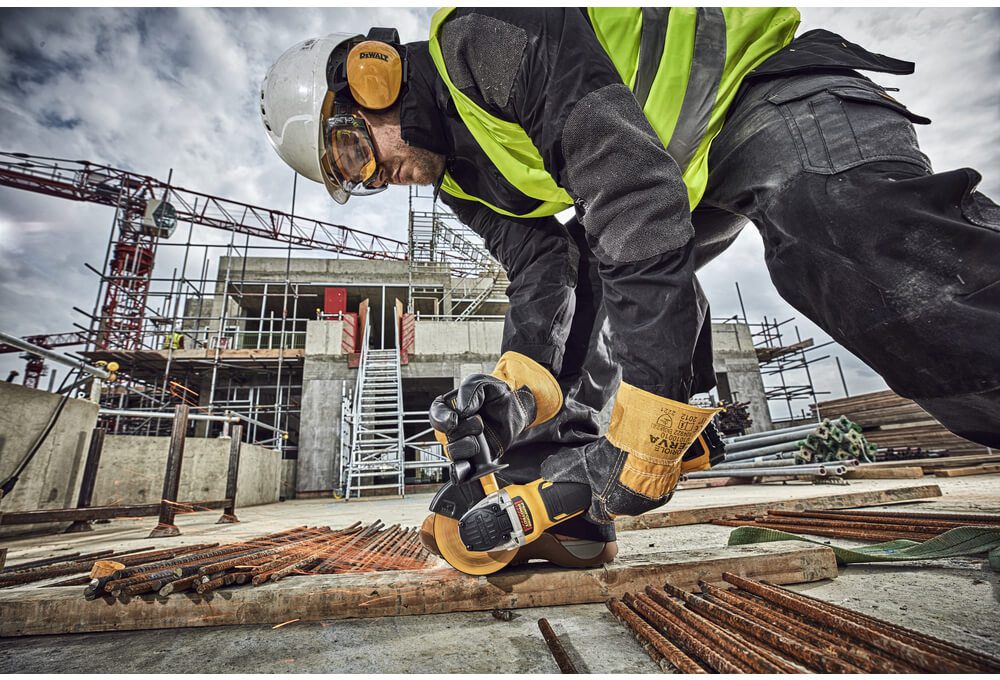 Шліфмашина кутова - болгарка акумуляторна безщіткова DeWALT DCG406N - Зображення 6